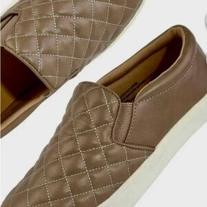 Dr. Scholl's Brown Loafers with Quilted Design